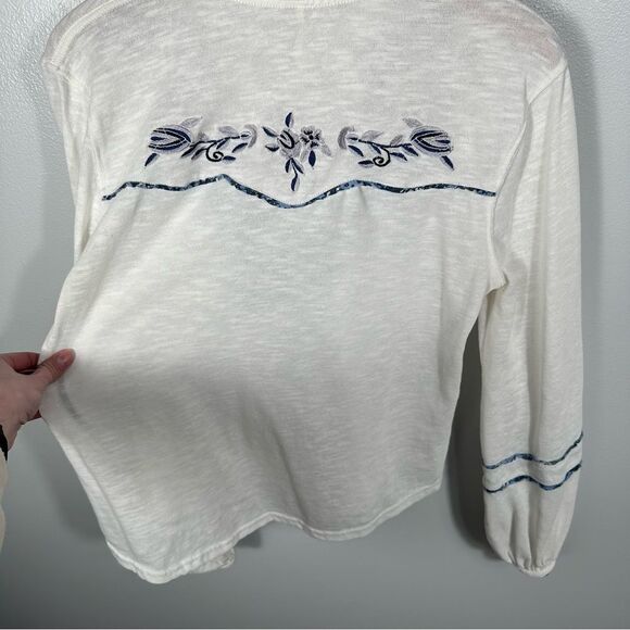 Free People Sundance Embroidered Henley Blouse Top Size Medium Bohemian Coastal - Picture 13 of 16